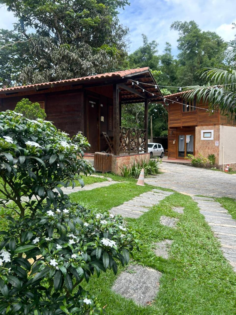 Monte Suico - Chales Para Locacao グアラミランガ エクステリア 写真